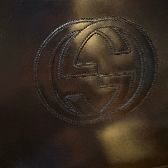 Gucci Black patent leather shoulder bag - Picture 8 of 17